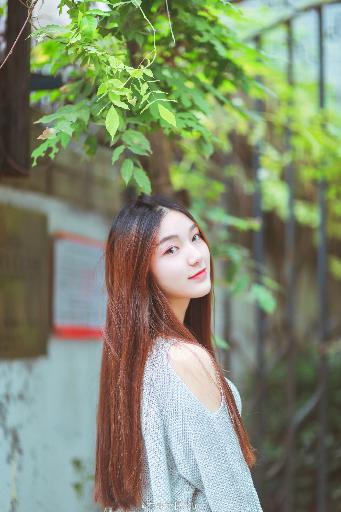 黑色蕾丝透视露胸旗袍连衣裙